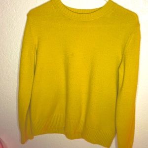 Yellow sweater